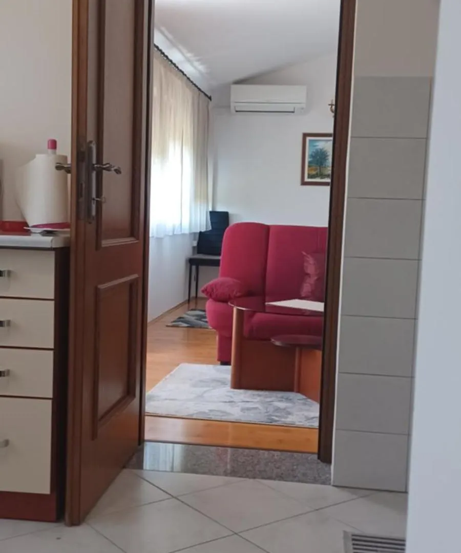 Apartment Ferienwohnung Purple House Pula Kroatien