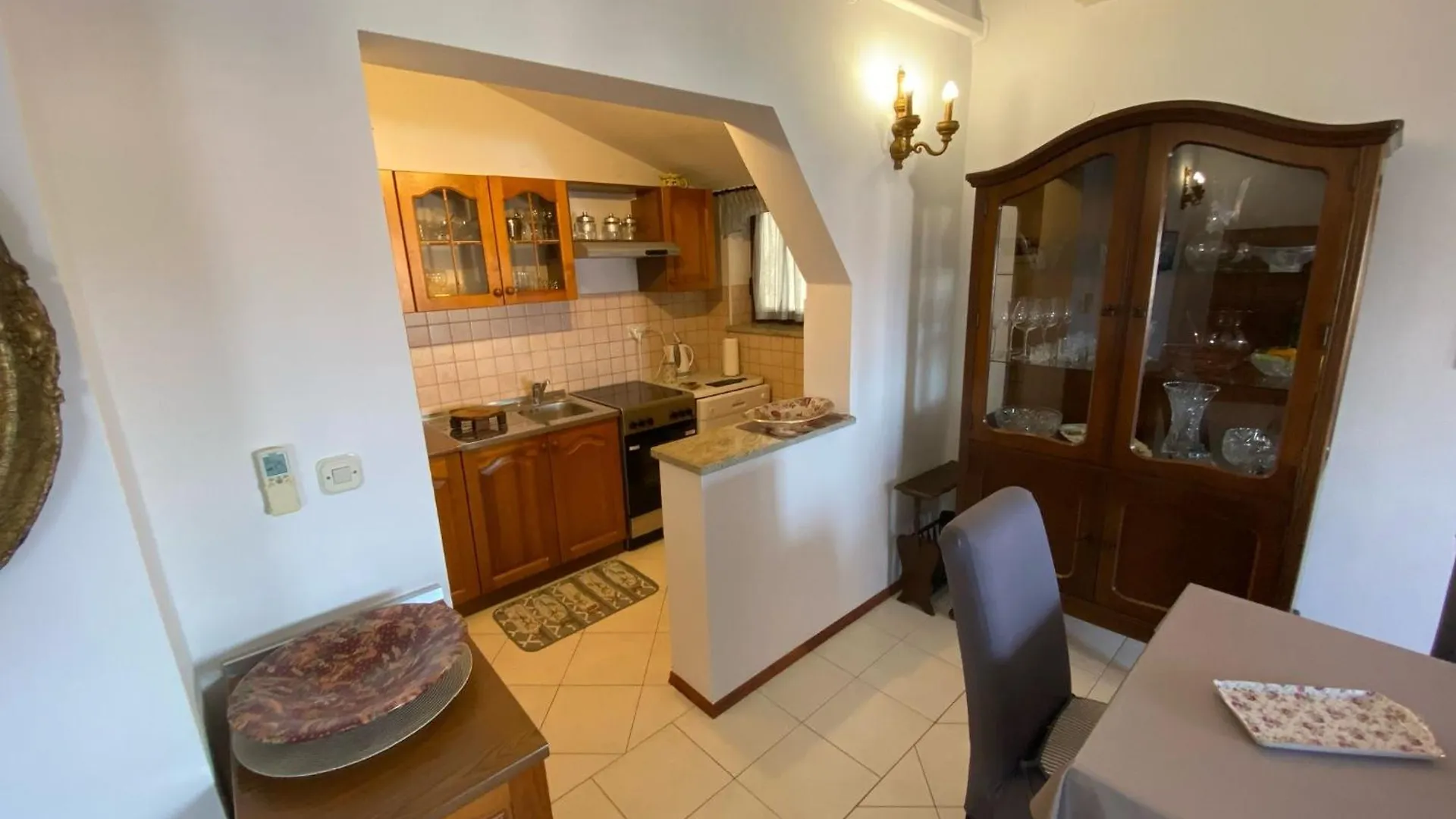 Apartment Ferienwohnung Purple House Pula