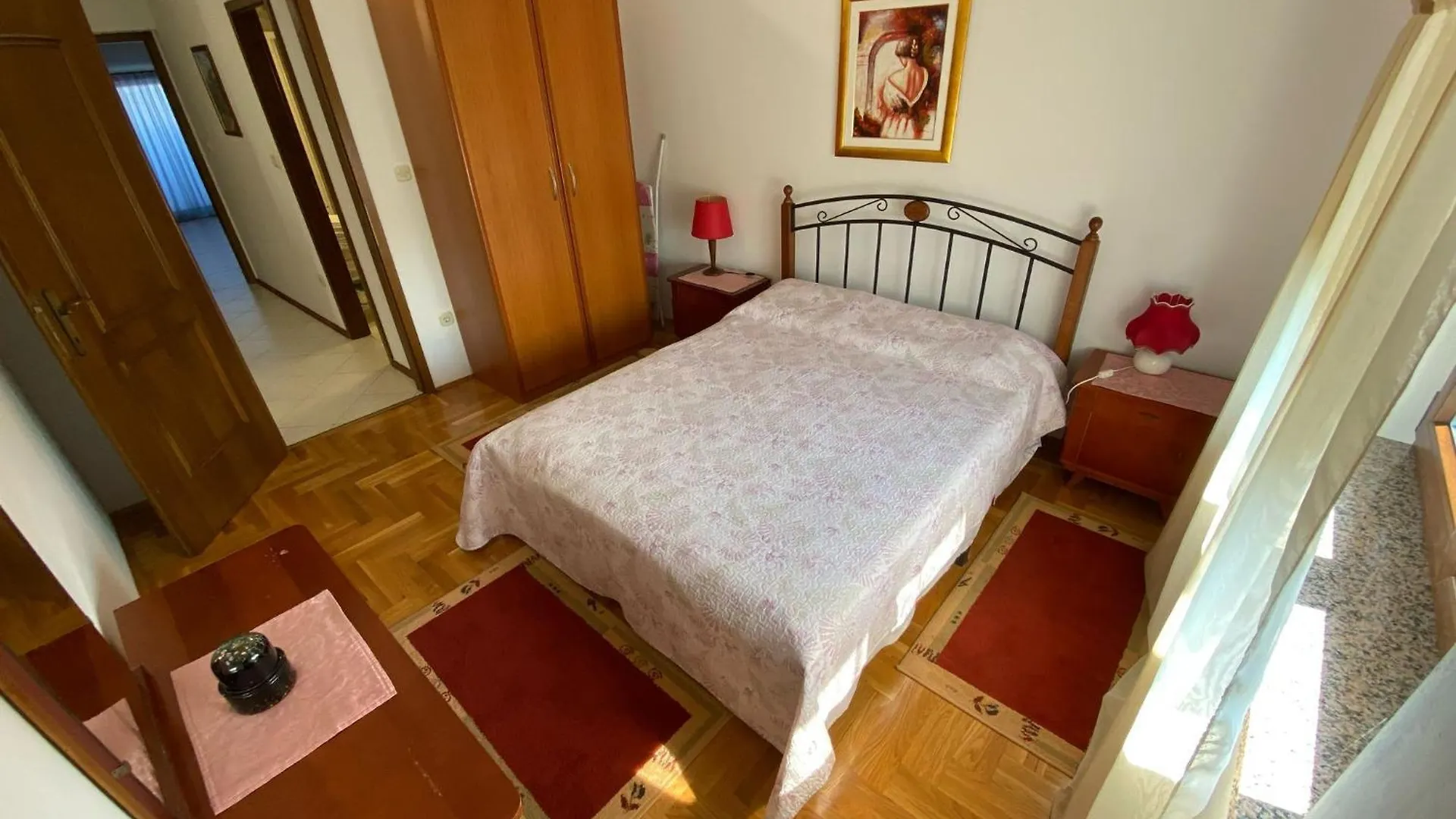 Ferienwohnung Purple House Pula Apartment